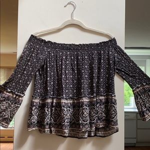 Off the Shoulder Patterned Summer Top